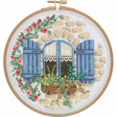 Tuva Cross Stitch Kit With Wooden Hoop CCS10